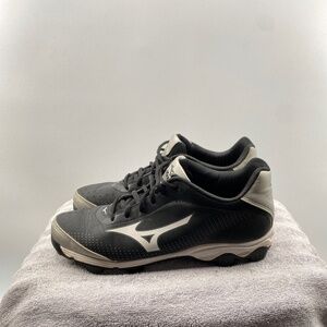 Mizuno Cleats Shoes Women's Size 7 1/2 Black White